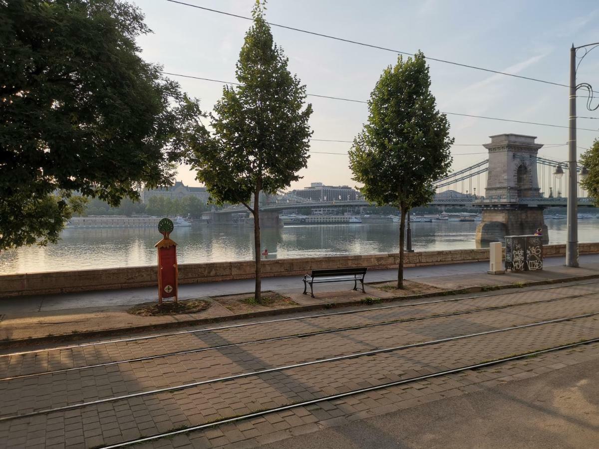 Mickey'S Chain Bridge Apartments Budapesta Exterior foto